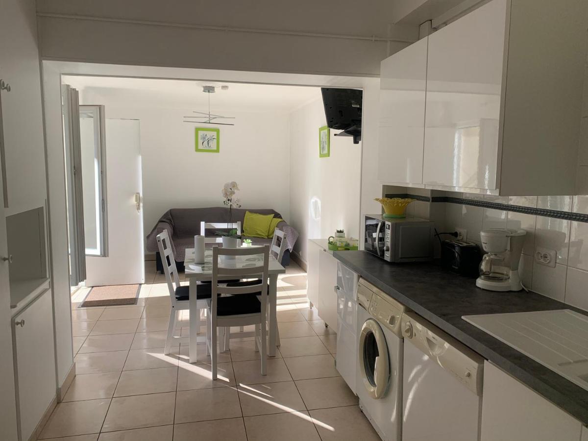 Gite Mella La Courneuve Exterior photo